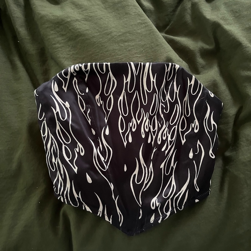 Medium Urban outfitters top